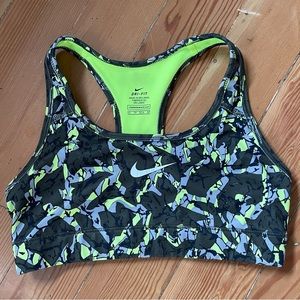 NIKE Dri-Fit Sports Bra XS